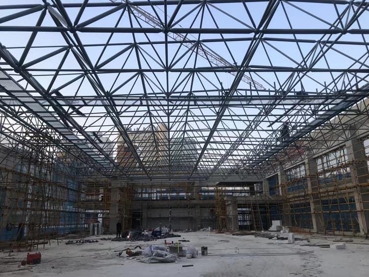 和龙第一附属小学体育馆网架